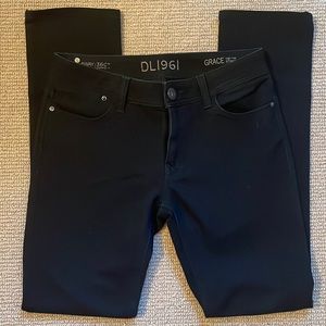 DL1961 Grace High-Rise Straight Leg Jeans in Onyx Size 28